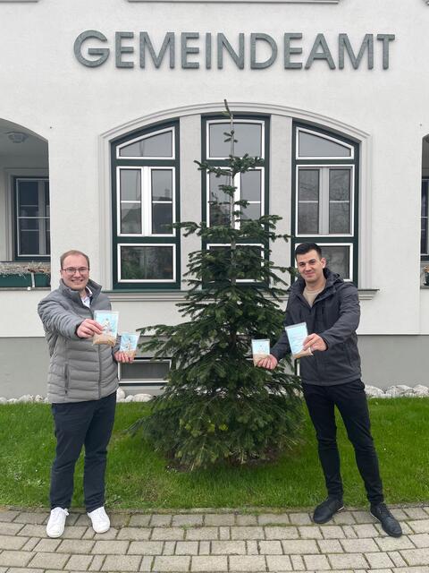 JVP-Obmann Yannic Sommer und sein Stellvertreter Christian Paulhart