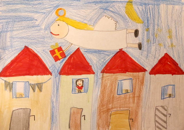 Die 6-jährige Lea hofft, dass das Christkind auch heuer kommen wird.
