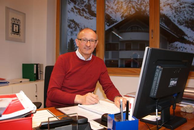 Landtagsvizepräsident und Galtürer Dorfchef Anton Mattle (ÖVP) nimmt im BEZIRKSBLÄTTER-Gespräch zu aktuellen Themen Stellung. | Foto: Othmar Kolp