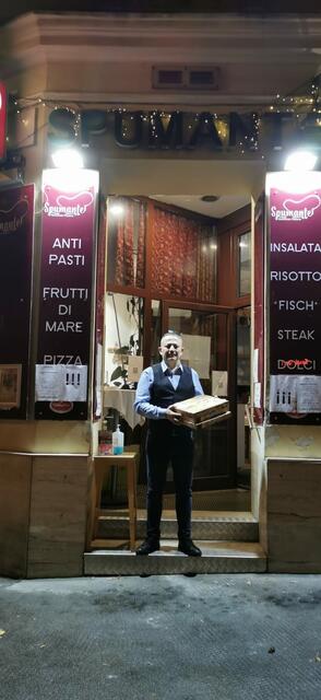 Ramazan Türk liebt Italien und seine Pizza.