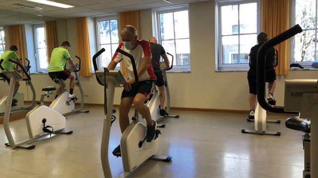 Das Ausdauertraining findet zur Zeit Rücken an Rücken und mit mindestens zwei Metern Abstand statt. | Foto: Marchrgaber