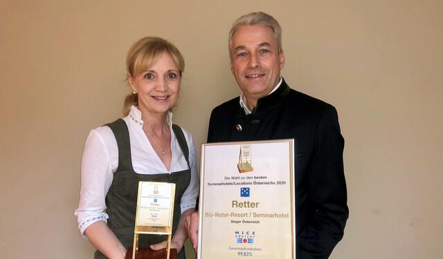 18. Goldenes Flipchart für Ulli und Hermann Retter.