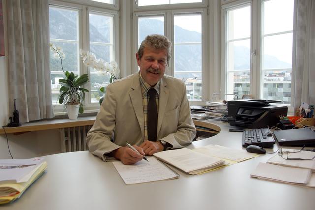 Dr. Markus Maaß ist seit 2006 Bezirkshauptmann von Landeck und wurde für weitere fünf Jahre wiederbestellt.