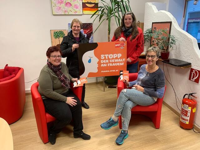 Rosemarie Wögerer, Hilde Glinz, Barbara Pflügl und Susanne Schwingenschlögl.