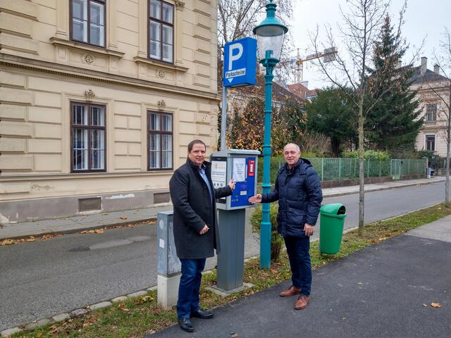Vizebürgermeister Adl &amp; Gemeinderat Burger: Gebührenbefreiung beim Parken für Innenstadtbesucher in St. Pölten ist ein erster wichtiger Schritt
 | Foto: Volkspartei St. Pölten