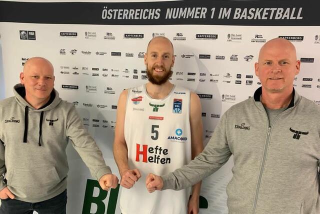 Geschäftsführer Oliver Freund, Thomas Schreiner, Mike Coffin. | Foto: Bulls Kapfenberg