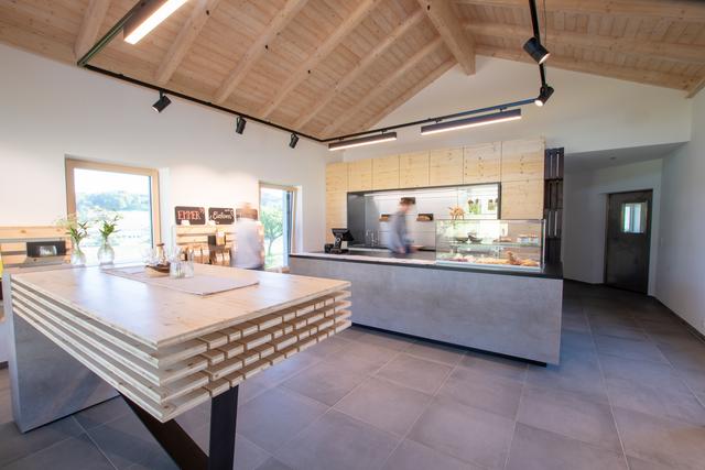 Verkaufsraum vom Biohof Thomabauer | Foto: Simon Humer