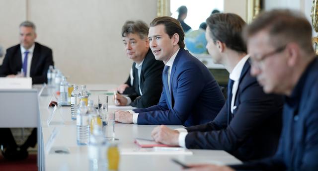 Die Öffnungen, die das „virologische Quartett“ Kanzler Sebastian Kurz, Vizekanzler Werner Kogler, Gesundheitsminister Rudolf Anschober und Innenminister Karl Nehammer heute verkünden wird, werden kleiner ausfallen, als manche sich erhofft hatten.
 | Foto: BKA/Andy Wenzel
