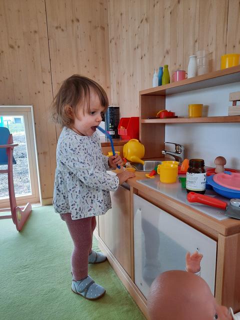 Die kleine Wilma fühlt sich wohl im neuen Kindergarten 6.