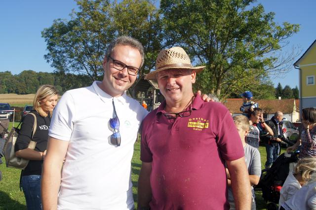 Mit Helmut Wolf (rechts) verliert Bürgermeister Reinhard Jud-Mund einen weiteren Gastronomen in seiner Gemeinde. | Foto: Kloiber