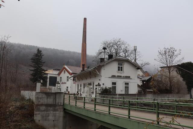 Die markanten Hallen der 1881 gegründeten Fabrik werden großteils geschleift.