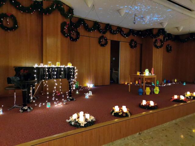 Weihnachtlich dekoriert wurde auch im Innenbereich.  | Foto: KWP