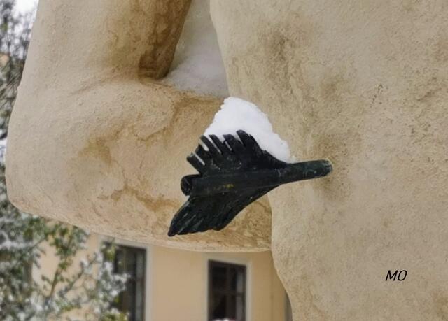 Dreifaltigkeitssäule, Karmeliterplatz