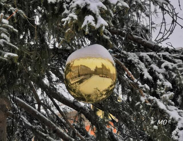 Christbaumkugel mit Grazer Rathaus