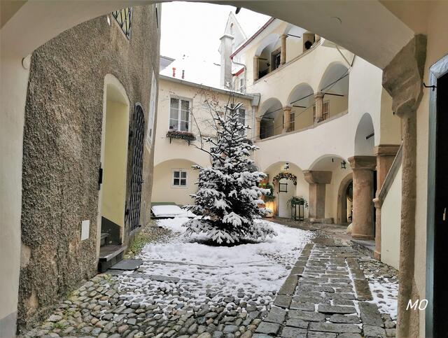 Christbaum, Innenhof, Sporgasse