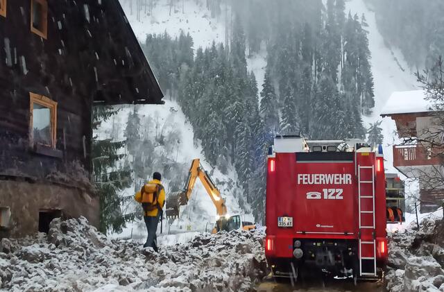 In Hopfgarten kam es in den Morgenstunden des 6. Dezember zu einem Lawinenabgang. | Foto: Brunner Images