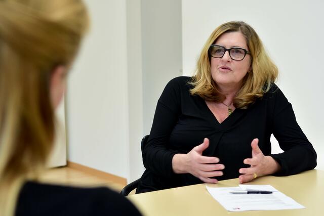 Im interview mit der bz sprach Schaefer-Wiery über ihre Herzensprojekte und ihren Wunsch für die Zukunft des Bezirks. | Foto: Maximilian Spitzauer