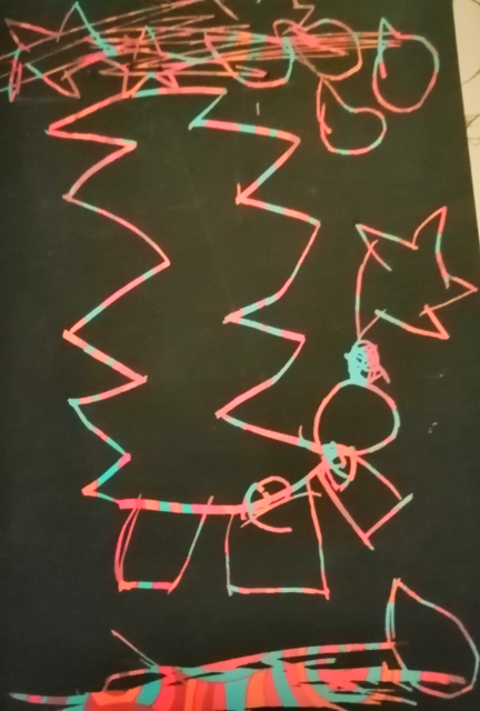 Laura (4 Jahre alt) hat diesen tollen Weihnachtsbaum "gekratzt".