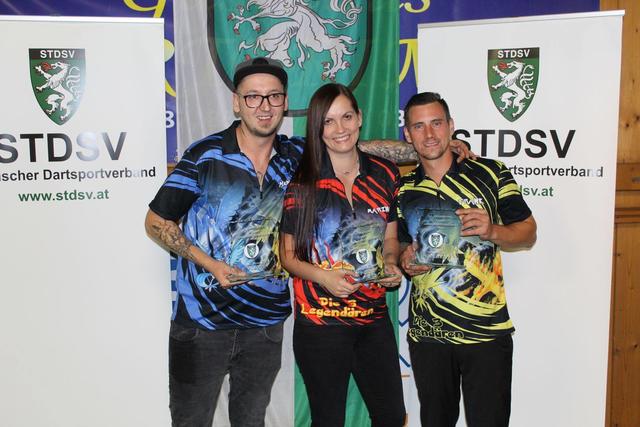 Marina Theußl gewann u.a. den Landesmeistertitel im Darts. | Foto: STDSV