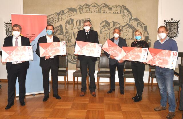 E. Stöckl, H.-P. Bachler, K. Winkler, G. Eilenberger, V. Veider-Walser, W. Zimmermann (v. li.). | Foto: Kogler