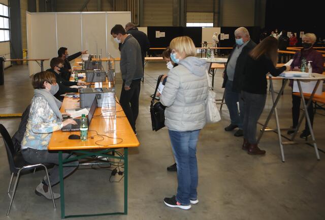 Im Messezentrum Oberwart starteten die Testungen ebenfalls Donnerstagfrüh. | Foto: Landesmedienservice