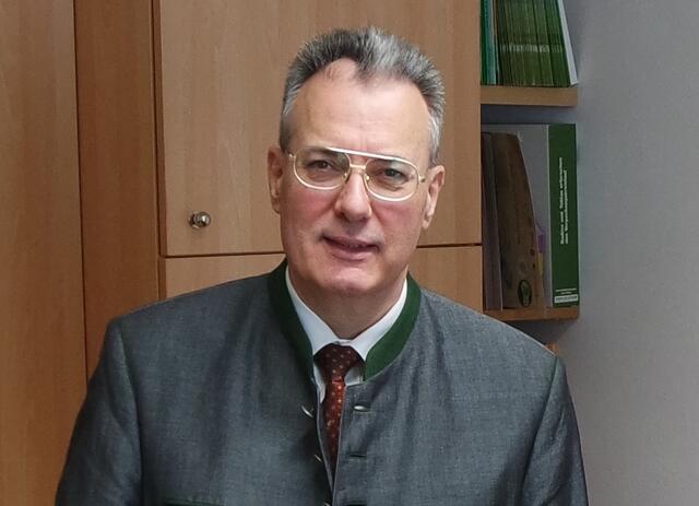 Bezirkshauptmann Helmut-Theobald Müller appelliert, an den kostenlosen Corona-Testungen am kommenden Wochenende teilzunehmen. | Foto: KK
