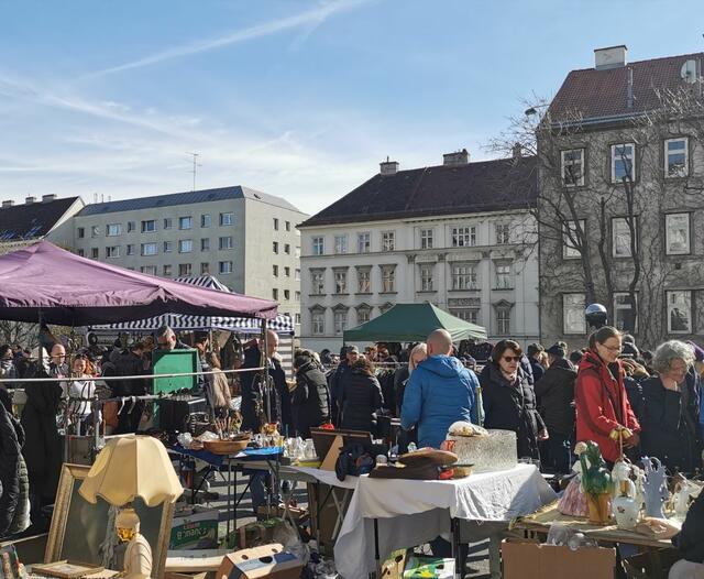Der Flohmarkt am Naschmarkt darf ab Samstag, 12. Dezember, wieder öffnen.