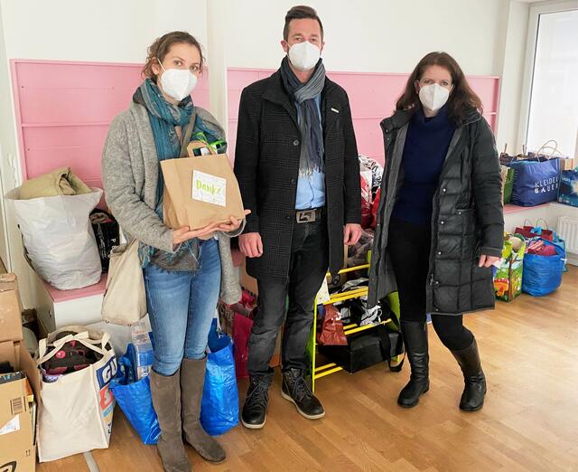 Eine Wagenladung voll Spenden übergaben die GGZ. | Foto: Frauenhäuser Steiermark