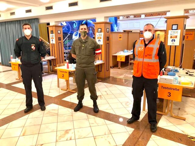 Corona-Zusammenarbeit in Langenzersdorf. | Foto: FF Langenzersdorf