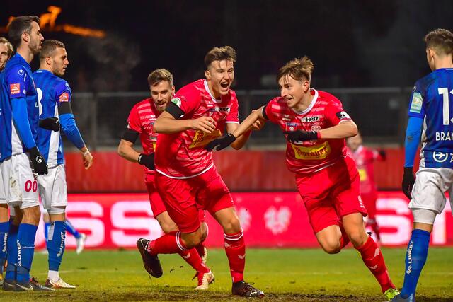 KSV-Jubel über den Aufstieg. | Foto: GEPA