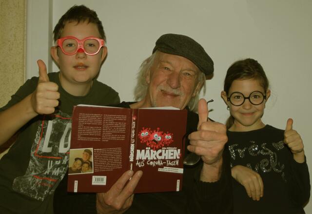Das Autorenteam: Opa Otto Köhlmeier (70+), Enkelsohn Stefan (10), Enkeltochter Katharina (7).