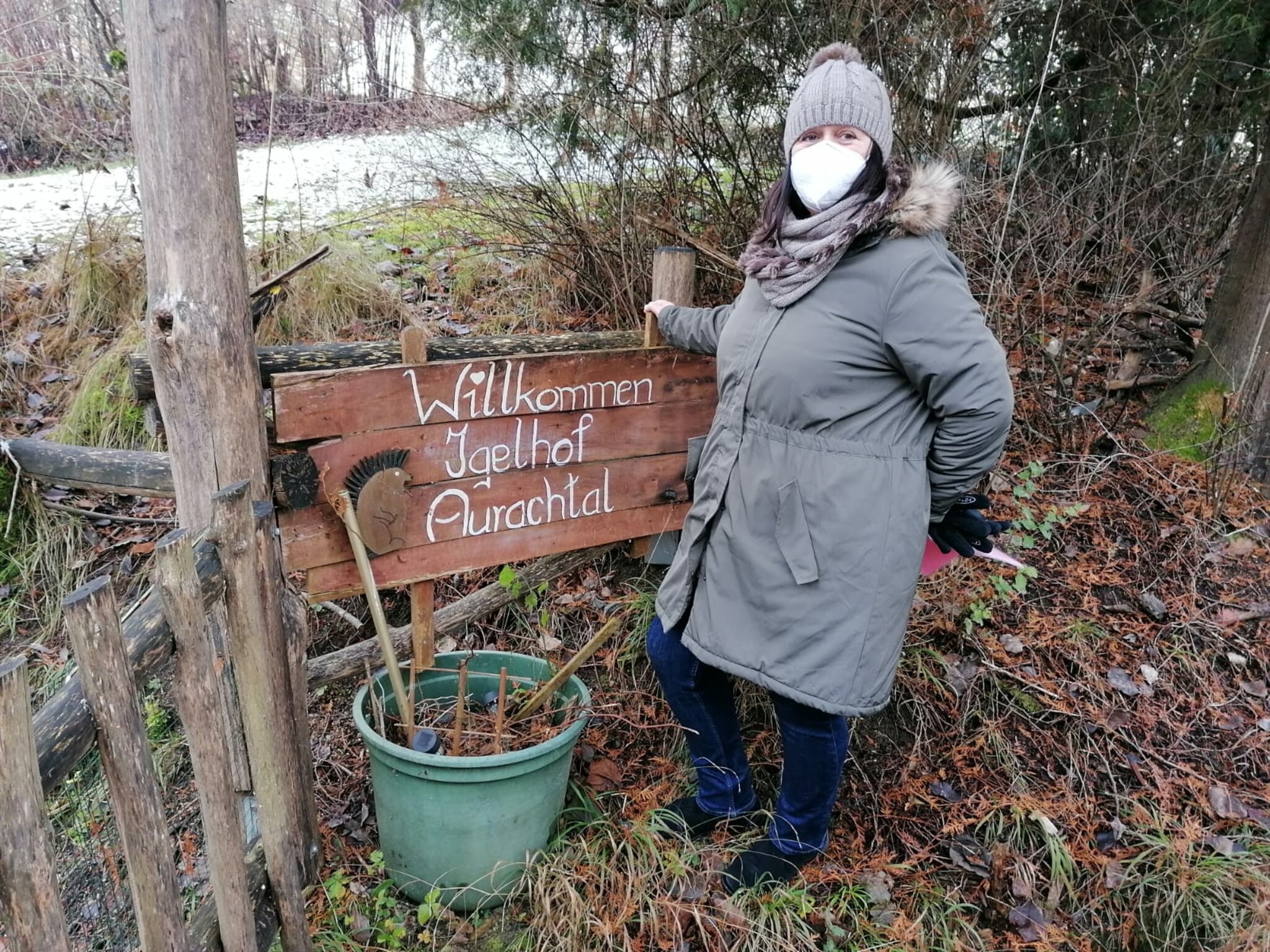 Igelhof und Zirkustiere bedacht: Stammtisch der Tierfreunde spendet an ...