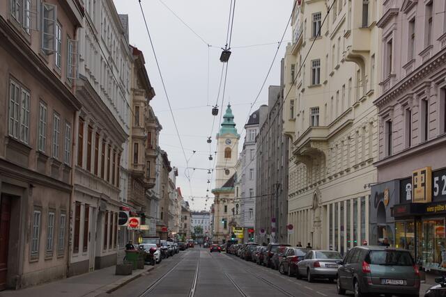 Die Westbahnstraße steht 2021 als Einkaufsstraße im Fokus des Bezirks. | Foto: Fischer