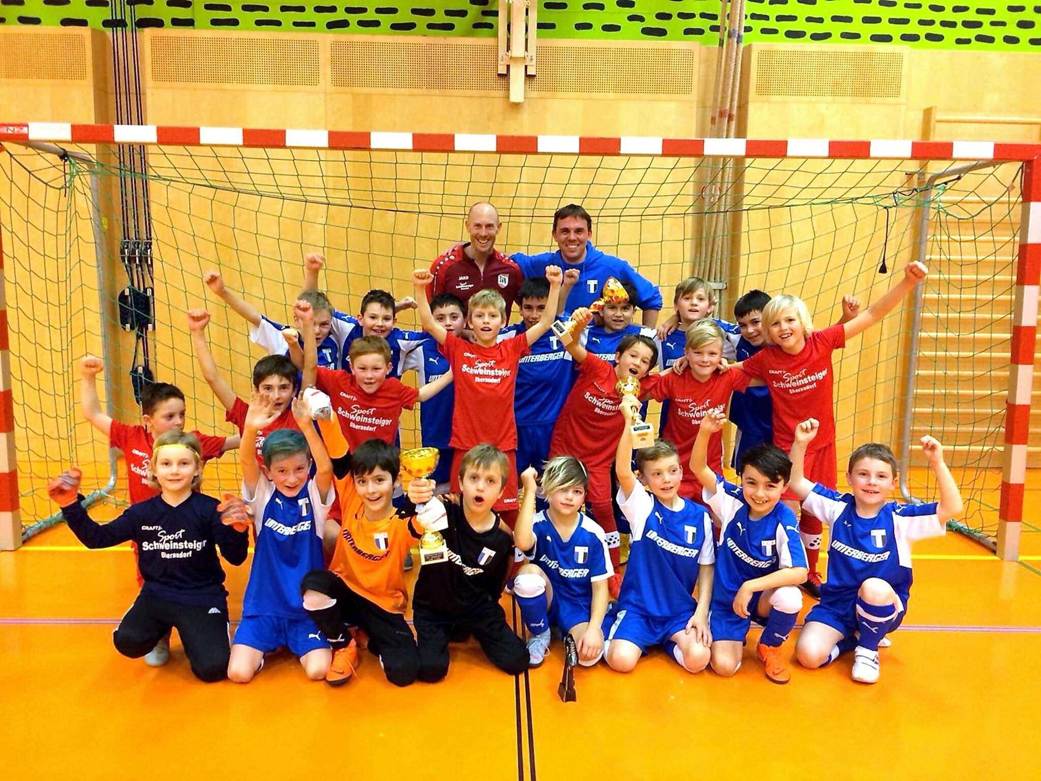 Fu ball Tirol TFV Kein TFV Kniefall Vor Dem Covid 19 Kufstein