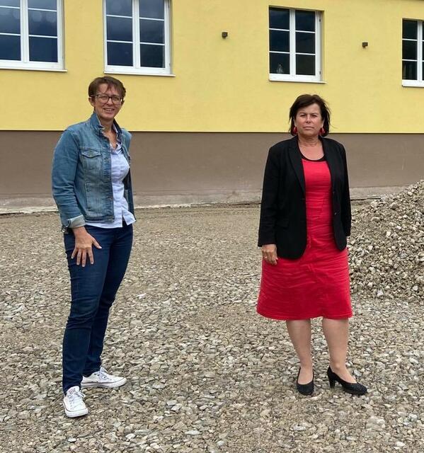 LAbg. Sabine Promberger mit der zuständigen Soziallandesrätin Birgit Gerstorfer. | Foto: SPÖ Bezirksorganisation Gmunden