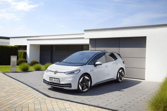 Der ID.3 läutet bei VW eine neue Ära ein: völlig neues Design, völlig neues Bedienkonzept und völlig elektrifiziert.�