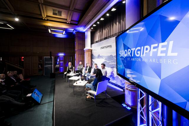 Beim dritten Sportgipfel Tirol St. Anton am Arlberg steht das Thema „Sporthelden ohne Publikum - Spitzensport in Zeiten von Corona" zur Diskussion. | Foto: apa-Fotoservice/ Jan Hetfleisch