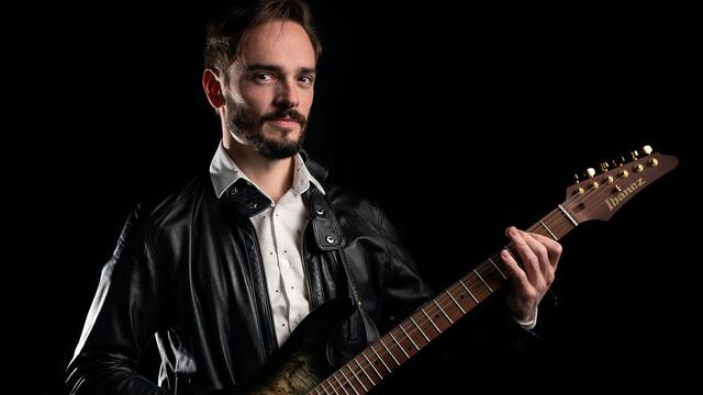 Die Musik zu seinen Videoproduktionen komponiert der Mediziner Stefan Mitterwallner selbst.