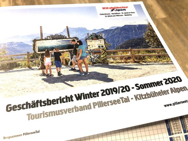 Ein umfangreicher Geschäftsbericht wurde vorgelegt.