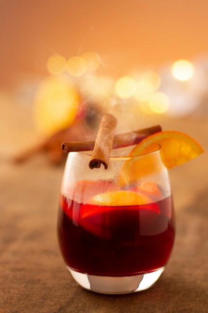 Glühwein gilt als Klassiker im Winter.