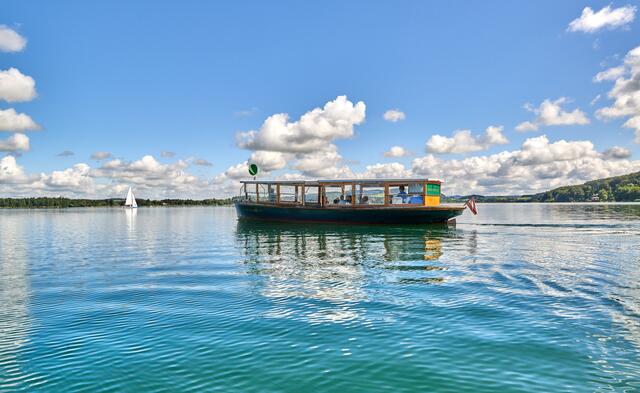 Die schöne Seenland Schifffahrt des Salzburger Seenlandes.