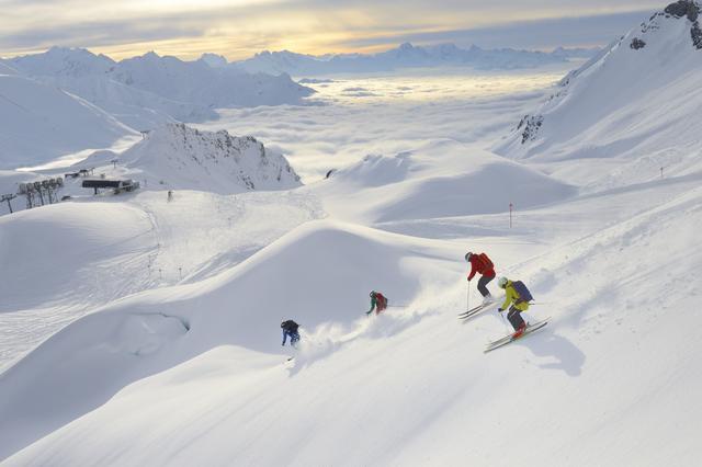 St. Anton am Arlberg und die gesamte Arlberg-Region starten am 26. Dezember 2020 einen eingeschränkten Skibetrieb.