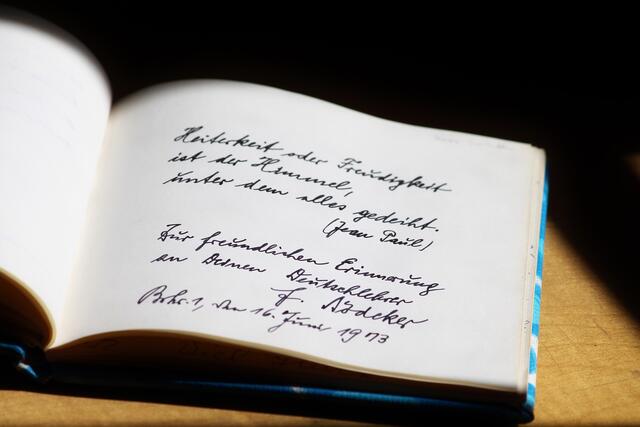 Gabriele Grausgruber hat uns ein wunderschönes Gedicht in die Redaktion gesendet. Wir möchten uns diesbezüglich ganz herzlich bedanken, stellen es hier mit Zustimmung online und wünschen: Frohe Weihnachten euch allen! | Foto: Gabriele Grausgruber