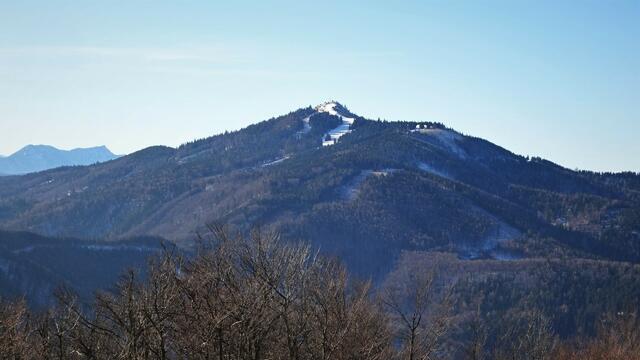 ... der Unterberg, links im Hintergrund der Gippel! ... 