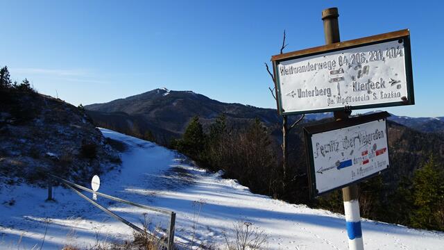 Ein Blick zurück und zum Unterberg! ...