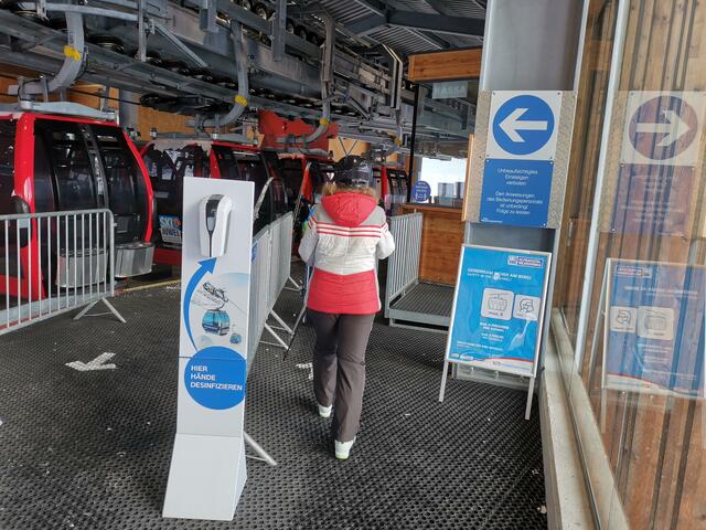 Skifahren funktioniert auch mit Abstand. Skijuwel Alpbachtal Wildschönau. | Foto: T.L.