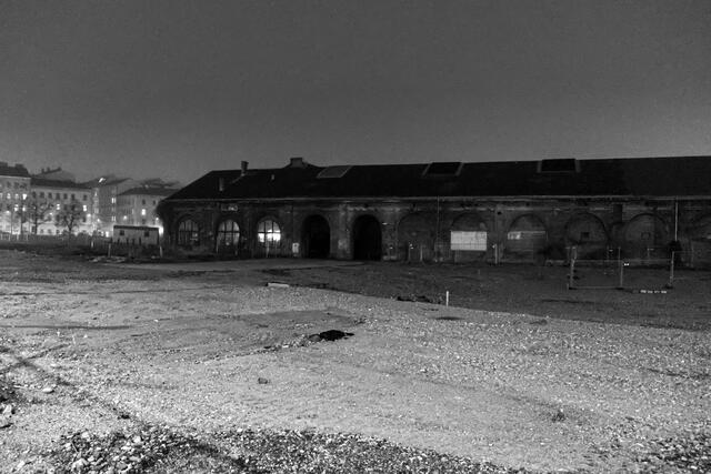 Größer-Halle am Bahnareal Neues Landgut.