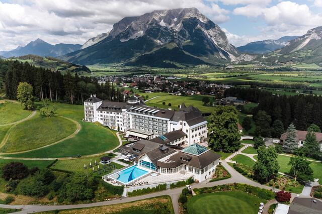Die Übernahme des ländlichen Schloss-Hotels in der Steiermark sei eine Reaktion auf die Herausforderungen der Stadthotellerie. | Foto: Imlauer/Richard Schabetsberger