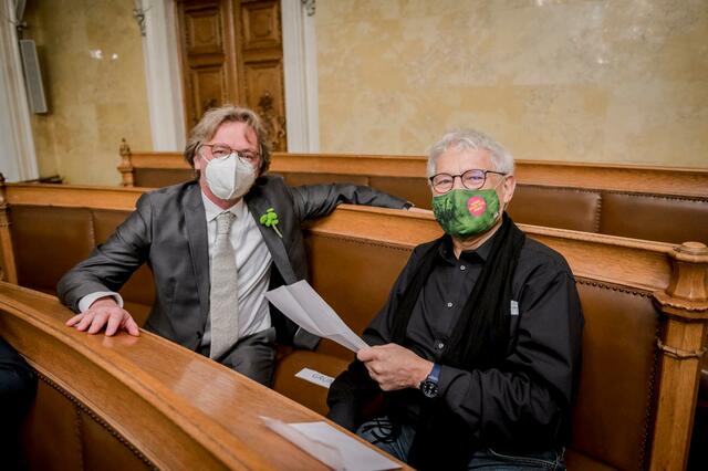 Bezirksvorsteher der Josefstadt Martin Fabisch (links) und Heribert Rahdjian bei der Angelobung im ersten Bezirk. | Foto: Grüne Josefstadt