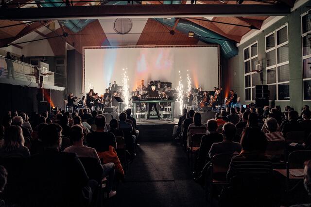 Ende Oktober begeisterten DJ Greenice und das PT Art Orchester in Waizenkirchen. | Foto: Eder Stefanie